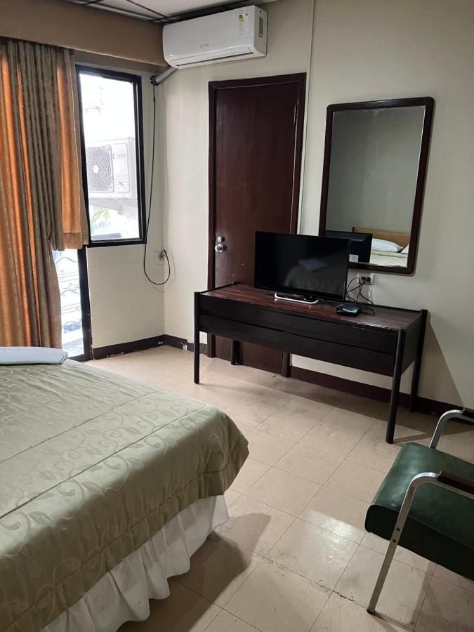 Hotel Rizzo Guayaquil Exterior foto