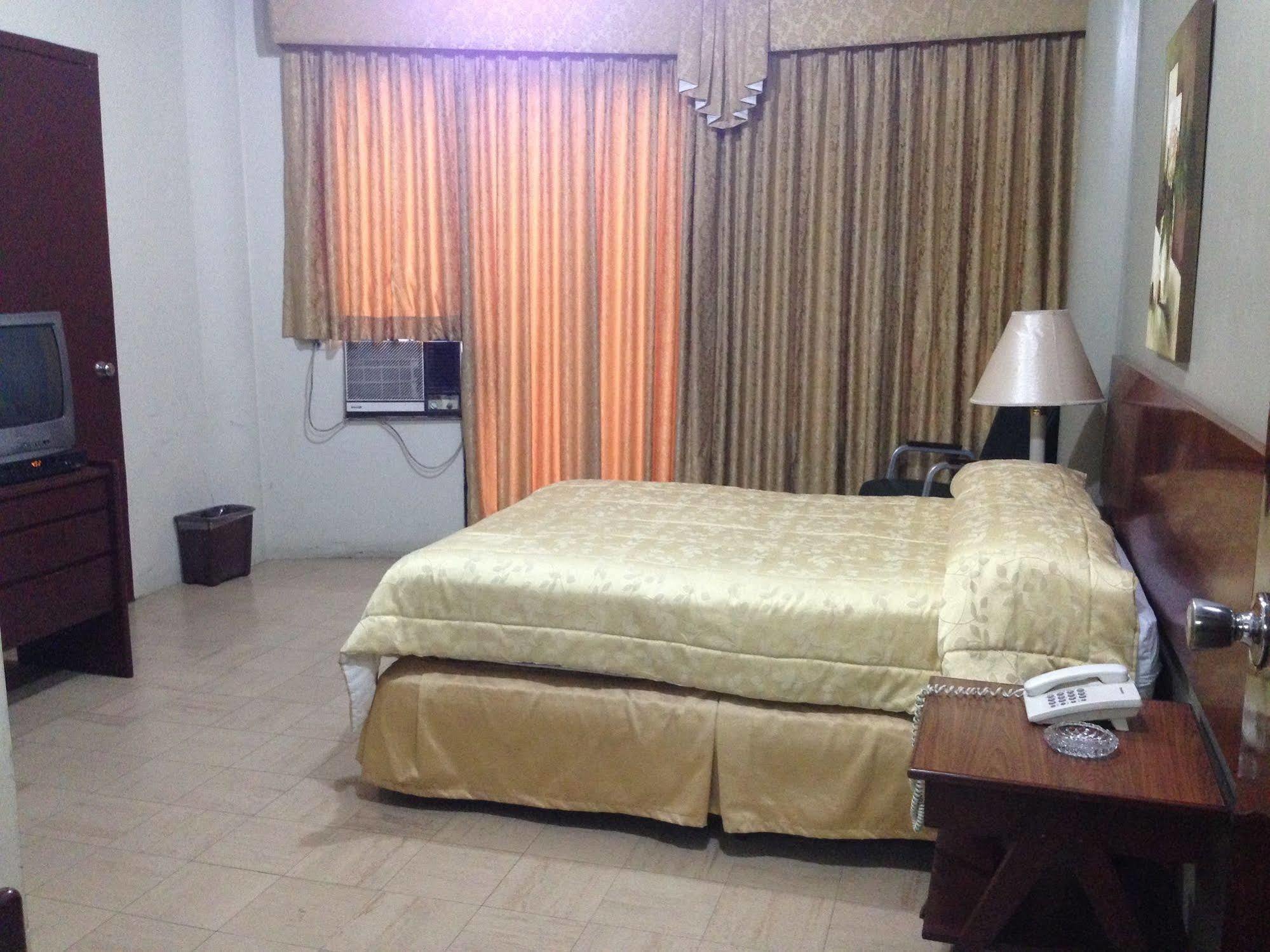 Hotel Rizzo Guayaquil Exterior foto